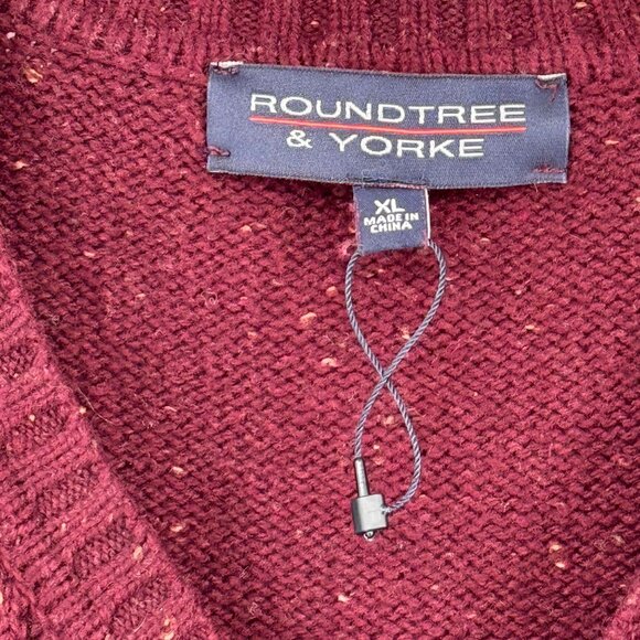 Roundtree & Yorke mens Burgundy Cable  V-Neck Sweater size XL Cotton Wool new - Picture 2 of 12